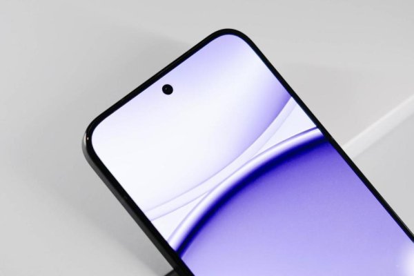 正规配资网 小米“续航王”再度跌至新低, 7550mAh+240万跑分, 国补后1597元